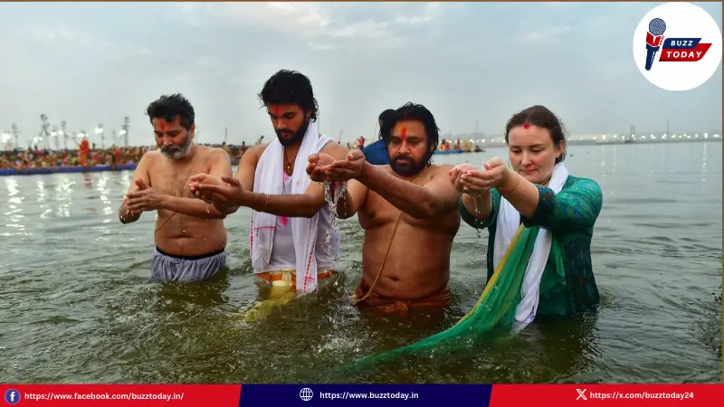 maha-kumbh-mela-pawan-kalyan-family