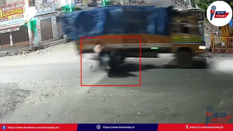 bapatla-road-accident-two-youth-die-in-crash