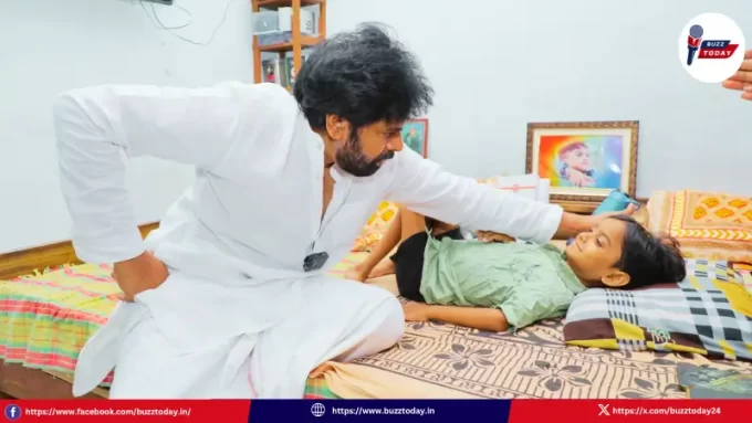 pawan-kalyan-hanumakonda-visit-fan-niranjan-financial-help-updates